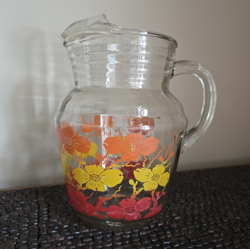 Anchor Hocking Dogwood 9" Pitcher 1950s Mid-century